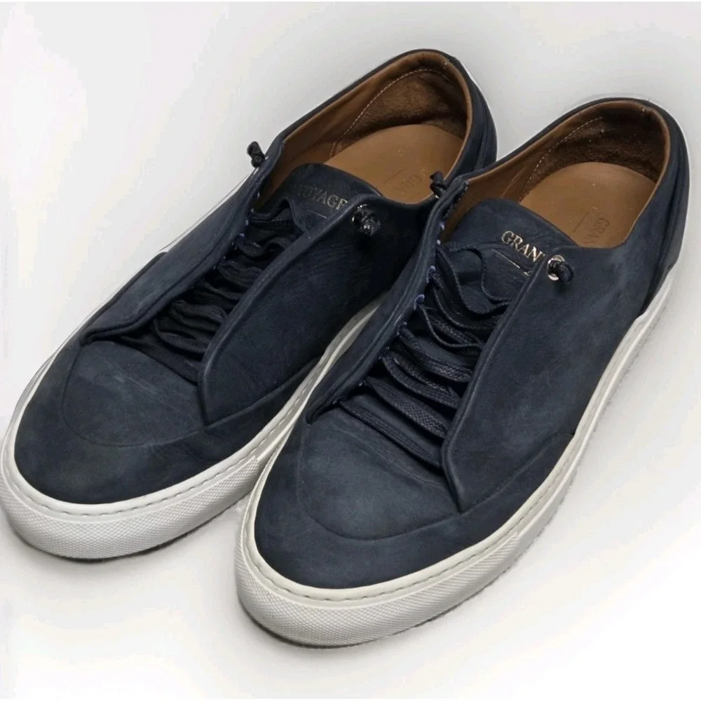 Grand Voyage Los Angeles Sneaker Navy Suede Handcrafted Italy men's size 8.5 EUC